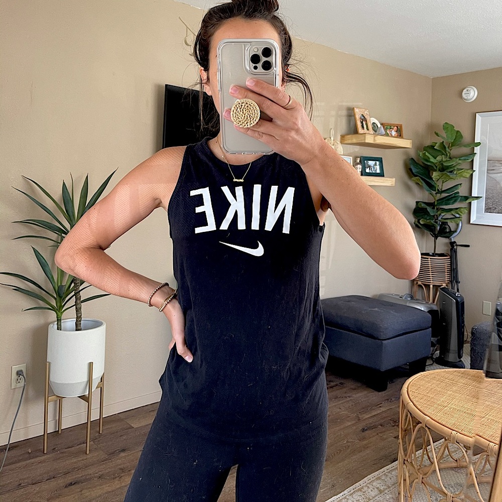 Nike tank